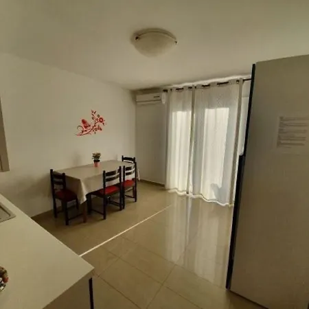Apartment Silvi - 70 M From The Sea Mandre